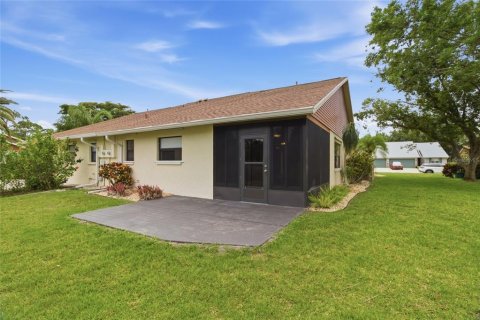 House in Venice, Florida 2 bedrooms, 104.79 sq.m. № 2095019 - photo 28