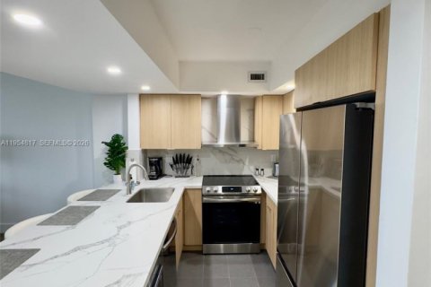 Condominio en alquiler en Miami Beach, Florida, 1 dormitorio, 86.4 m2 № 2011115 - foto 6