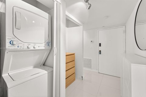 Купить кондоминиум в Авентура, Флорида 2 спальни, 122.82м2, № 1828775 - фото 17