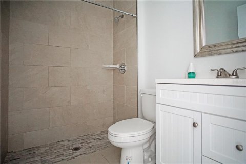 Apartamento en alquiler en Davenport, Florida, 2 dormitorios, 97.55 m2 № 1918747 - foto 11