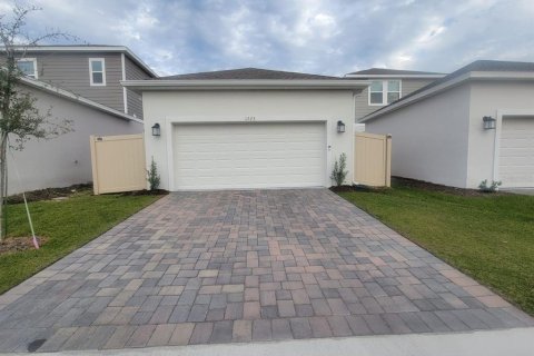 House in Kissimmee, Florida 3 bedrooms, 167.41 sq.m. № 1561972 - photo 5
