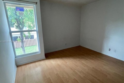 Adosado en venta en Plantation, Florida, 3 dormitorios, 164.44 m2 № 1949798 - foto 19