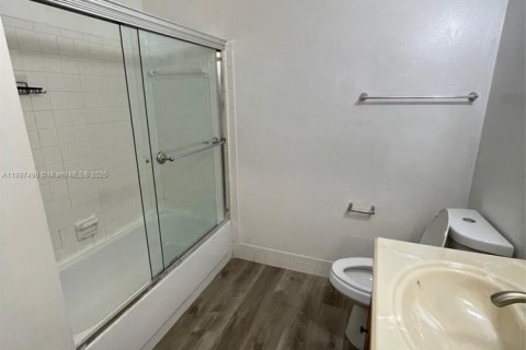 Adosado en venta en Plantation, Florida, 3 dormitorios, 164.44 m2 № 1949798 - foto 15