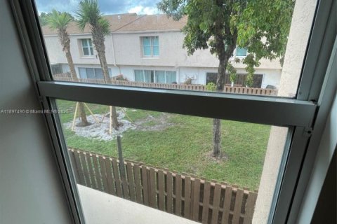 Adosado en venta en Plantation, Florida, 3 dormitorios, 164.44 m2 № 1949798 - foto 20