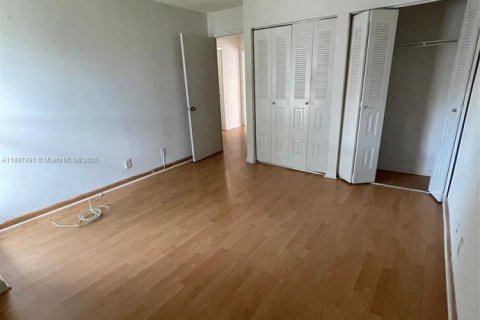Adosado en venta en Plantation, Florida, 3 dormitorios, 164.44 m2 № 1949798 - foto 24