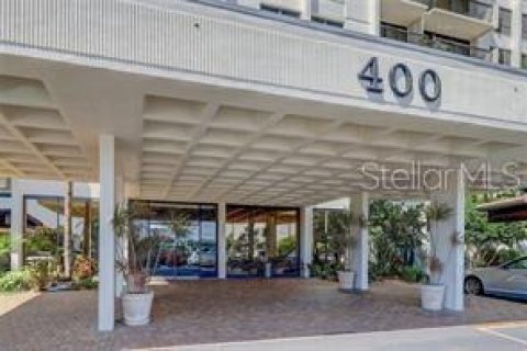 Condo in Clearwater, Florida, 2 bedrooms  № 1742902 - photo 1