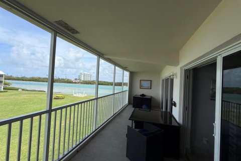 Condo in Tequesta, Florida, 2 bedrooms  № 2245784 - photo 3