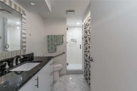 Condominio en venta en Lauderhill, Florida, 2 dormitorios, 149.29 m2 № 2014442 - foto 20