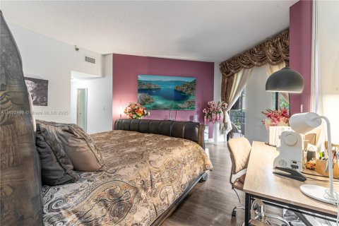 Condominio en venta en Lauderhill, Florida, 2 dormitorios, 149.29 m2 № 2014442 - foto 13