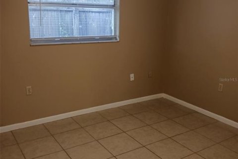 Appartement à louer à Holiday, Floride: 2 chambres, 72.84 m2 № 2383964 - photo 4