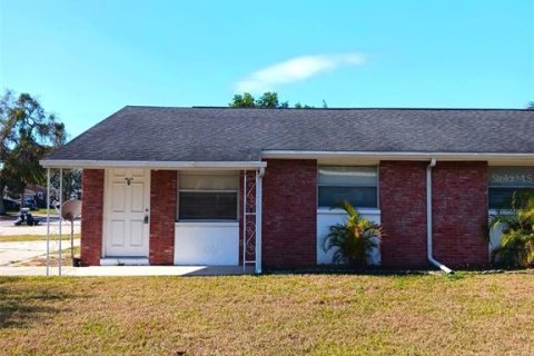 Appartement à Holiday, Floride 2 chambres, 72.84 m2 № 2383964
