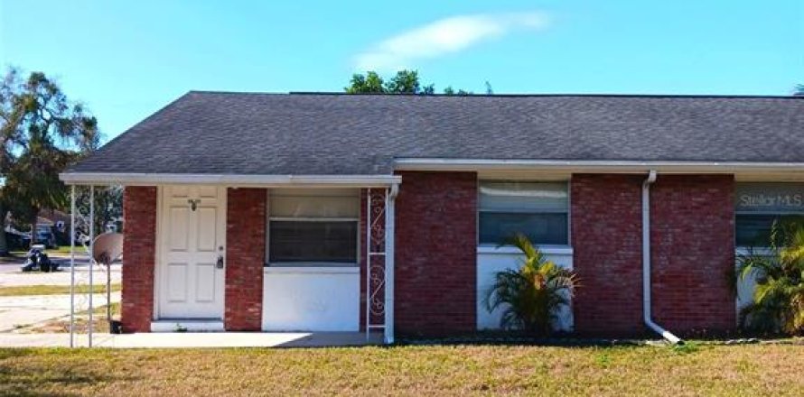 Appartement à Holiday, Floride 2 chambres, 72.84 m2 № 2383964