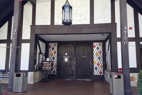 Снять в аренду кондоминиум в Лодерхилл, Флорида 1 спальня, 74.32м2, № 1946539 - фото 29