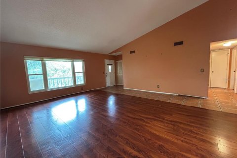 Condo in Clearwater, Florida, 2 bedrooms  № 1903679 - photo 6