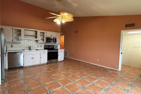 Condo in Clearwater, Florida, 2 bedrooms  № 1903679 - photo 10