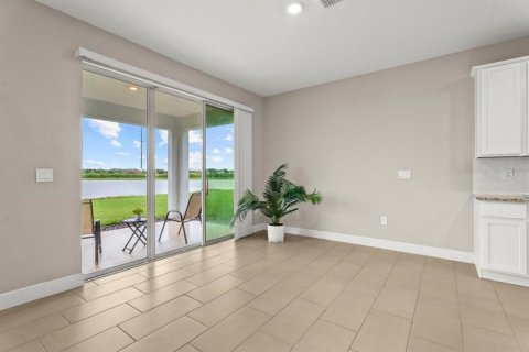 Villa ou maison à vendre à Sarasota, Floride: 5 chambres, 337.51 m2 № 2411556 - photo 14