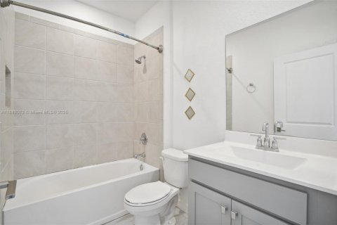 Купить таунхаус в Хомстед, Флорида 4 спальни, 127.65м2, № 1834293 - фото 9
