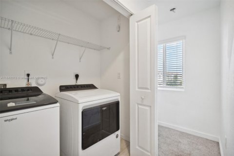 Купить таунхаус в Хомстед, Флорида 4 спальни, 127.65м2, № 1834293 - фото 10