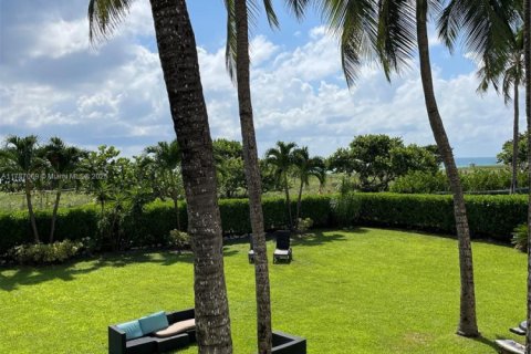 Copropriété à louer à Surfside, Floride: 1 chambre, 84.08 m2 № 1730812 - photo 26