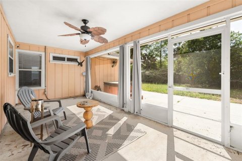 House in Gainesville, Florida 3 bedrooms, 188.31 sq.m. № 2199155 - photo 30