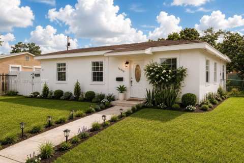 Villa ou maison à Miami, Floride 3 chambres, 120.77 m2 № 2258035