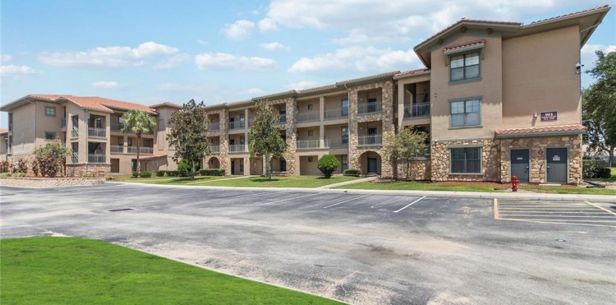 Condo in Davenport, Florida, 3 bedrooms  № 1876231