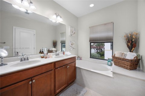 Adosado en venta en Fort Myers, Florida, 3 dormitorios, 150.59 m2 № 1950440 - foto 26