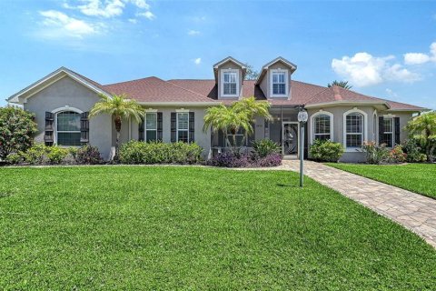 Casa en Sarasota, Florida 5 dormitorios, 334.73 m2 № 2430693