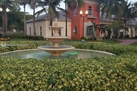 Condominio en alquiler en Doral, Florida, 2 dormitorios, 92.16 m2 № 2068636 - foto 15