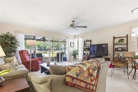 Copropriété à vendre à Tampa, Floride: 2 chambres, 117.99 m2 № 2148345 - photo 9