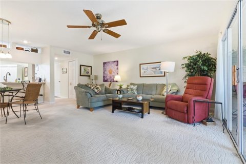Copropriété à vendre à Tampa, Floride: 2 chambres, 117.99 m2 № 2148345 - photo 7