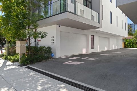 Touwnhouse à vendre à Miami, Floride: 3 chambres № 2036399 - photo 25