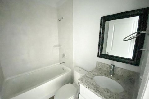 Apartment in Englewood, Florida 3 bedrooms, 107.95 sq.m. № 1915595 - photo 6