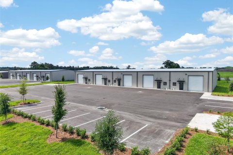 Commercial property in Belleview, Florida № 2100288 - photo 17