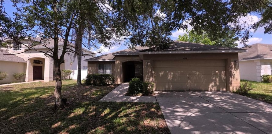 House in Valrico, Florida 4 bedrooms, 147.16 sq.m. № 1751309