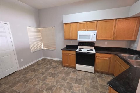 House in Valrico, Florida 4 bedrooms, 147.16 sq.m. № 1751309 - photo 6