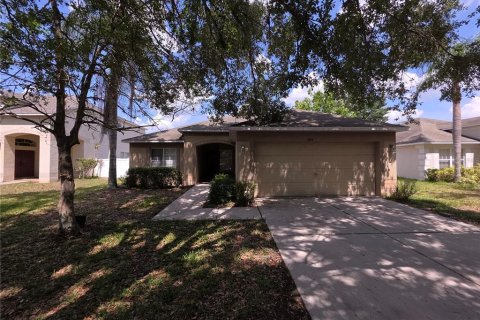 House in Valrico, Florida 4 bedrooms, 147.16 sq.m. № 1751309 - photo 2