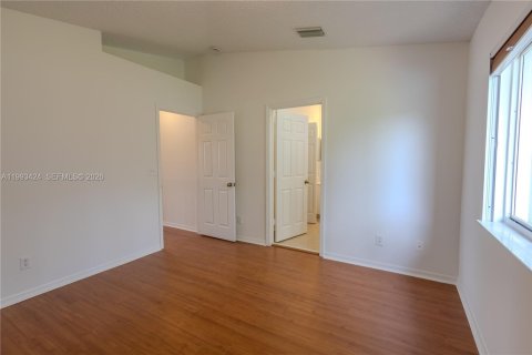 Touwnhouse à louer à Pembroke Pines, Floride: 3 chambres, 126.44 m2 № 2056448 - photo 22