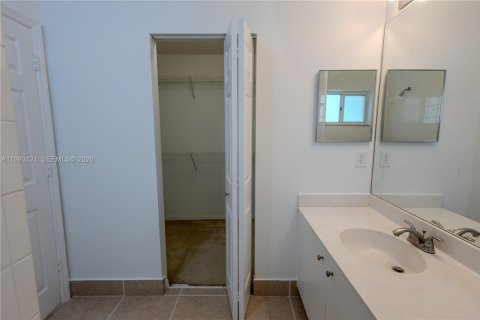 Touwnhouse à louer à Pembroke Pines, Floride: 3 chambres, 126.44 m2 № 2056448 - photo 27