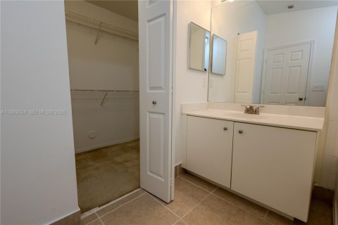 Touwnhouse à louer à Pembroke Pines, Floride: 3 chambres, 126.44 m2 № 2056448 - photo 24