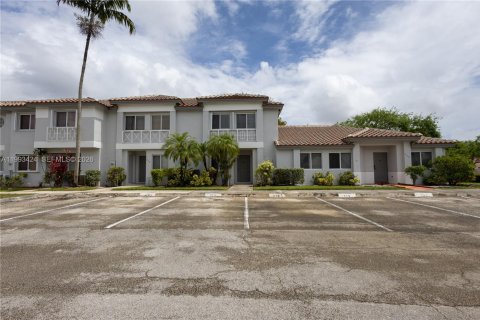 Touwnhouse à louer à Pembroke Pines, Floride: 3 chambres, 126.44 m2 № 2056448 - photo 30