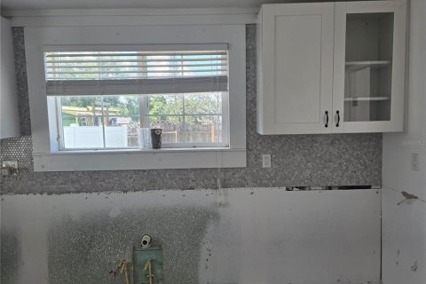 Casa en venta en Dunedin, Florida, 3 dormitorios, 121.89 m2 № 1853551 - foto 12