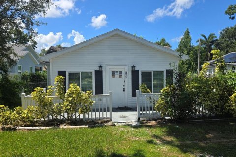 Casa en venta en Dunedin, Florida, 3 dormitorios, 121.89 m2 № 1853551 - foto 1