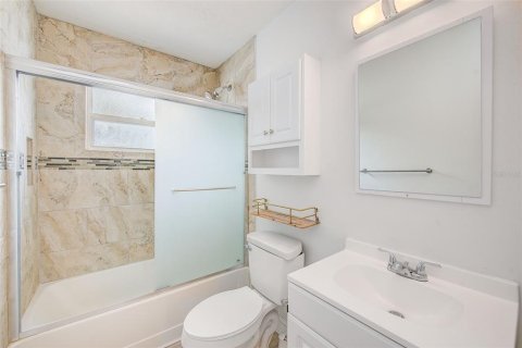 Купить виллу или дом в Клируотер, Флорида 7 комнат, 119.47м2, № 2207211 - фото 18