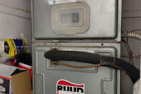 Купить коммерческую недвижимость в Майами, Флорида 114.83м2, № 2056760 - фото 17