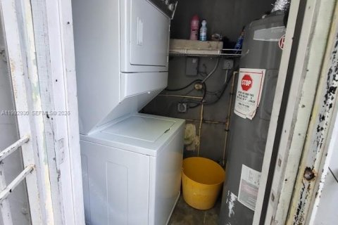 Купить коммерческую недвижимость в Майами, Флорида 114.83м2, № 2056760 - фото 10