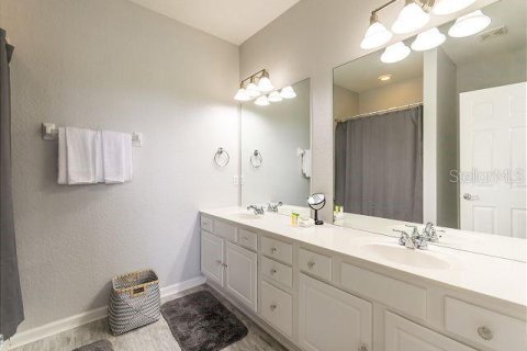 Townhouse in Orlando, Florida 3 bedrooms, 164.53 sq.m. № 1901397 - photo 14