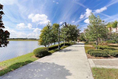 Townhouse in Orlando, Florida 3 bedrooms, 164.53 sq.m. № 1901397 - photo 27