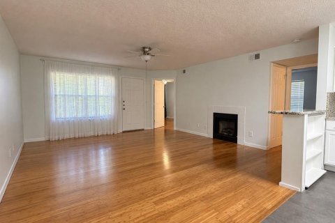 Copropriété à louer à Altamonte Springs, Floride: 2 chambres, 85.84 m2 № 2399489 - photo 7