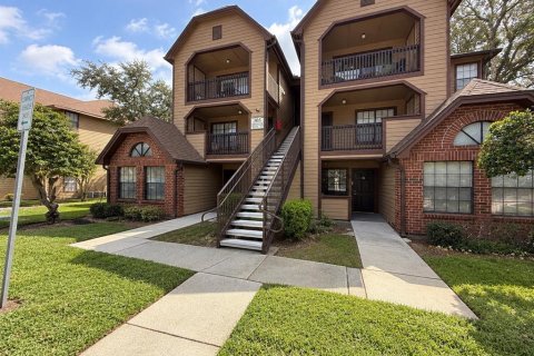 Copropriété à louer à Altamonte Springs, Floride: 2 chambres, 85.84 m2 № 2399489 - photo 2